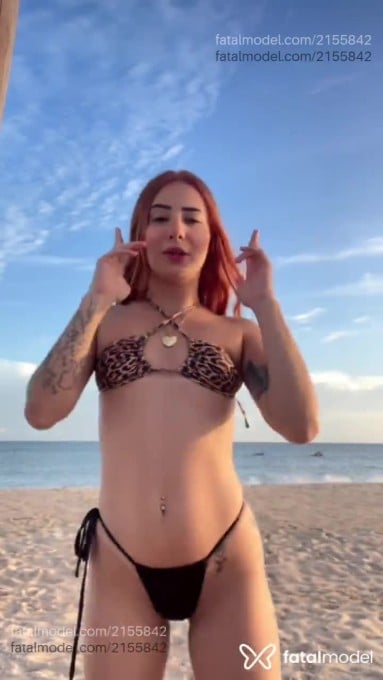 Acompanhante mulher ruiva (o) de olhos mel em Limoeiro do Norte - Mirela