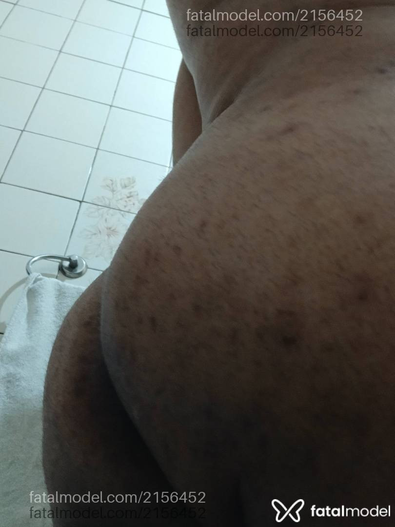 Acompanhante homem com cabelo castanho de olhos castanhos em Nova Friburgo - Jonathan