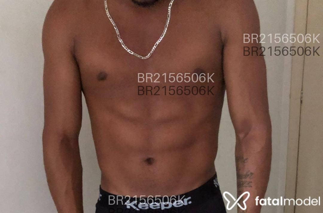 Acompanhante homem morena (o) de olhos mel - Hariel Oliveira Acompanhante homem morena (o) de olhos mel - Hariel Oliveira