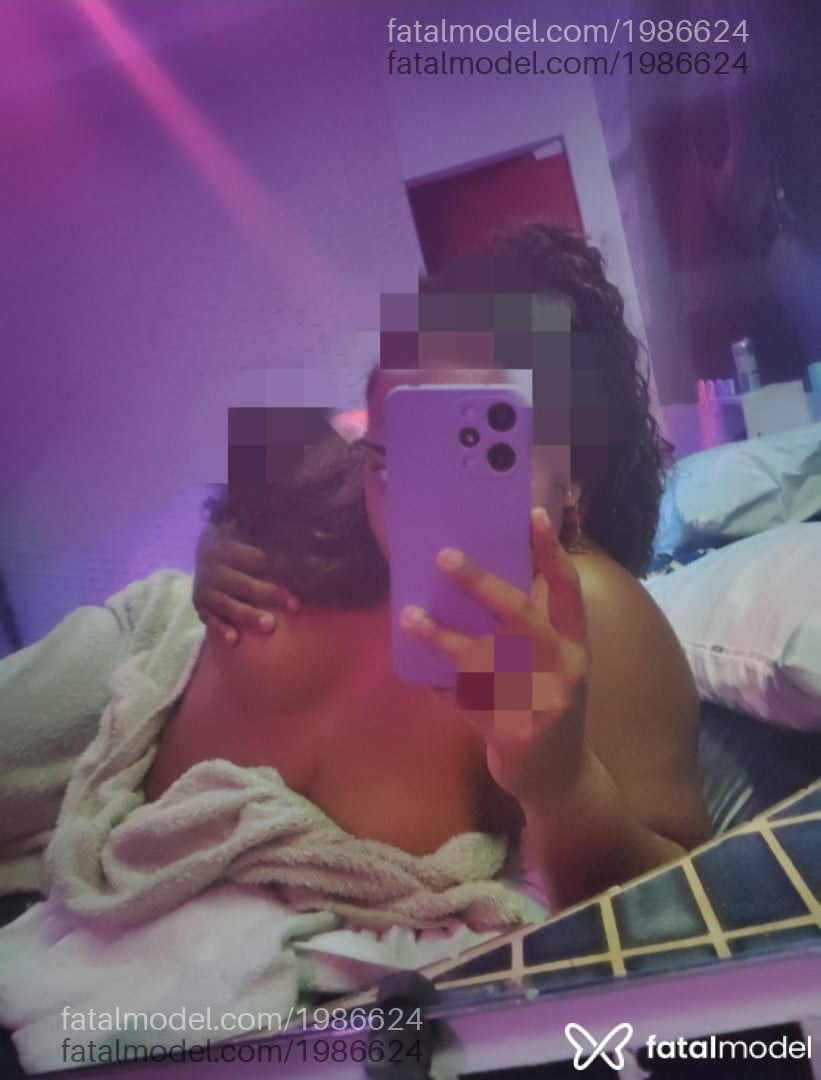 Acompanhante mulher morena (o) de olhos castanhos em Rio Real Acompanhante mulher morena (o) de olhos castanhos em Rio Real - Morena