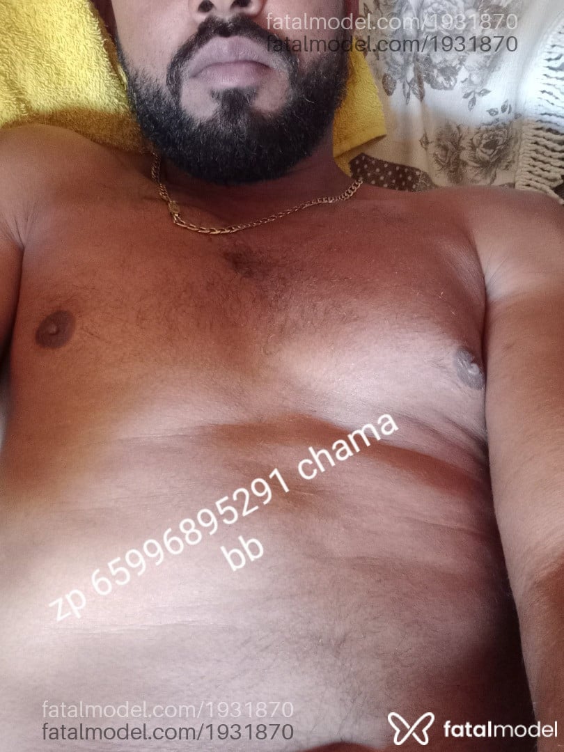 Acompanhante homem morena (o) de olhos pretos em Vilhena Acompanhante homem morena (o) de olhos pretos em Vilhena - Roberto