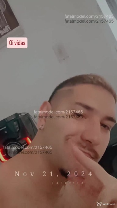 Acompanhante homem com cabelo castanho de olhos castanhos em Jandira Acompanhante homem com cabelo castanho de olhos castanhos em Jandira - Gabriel Belluzzi