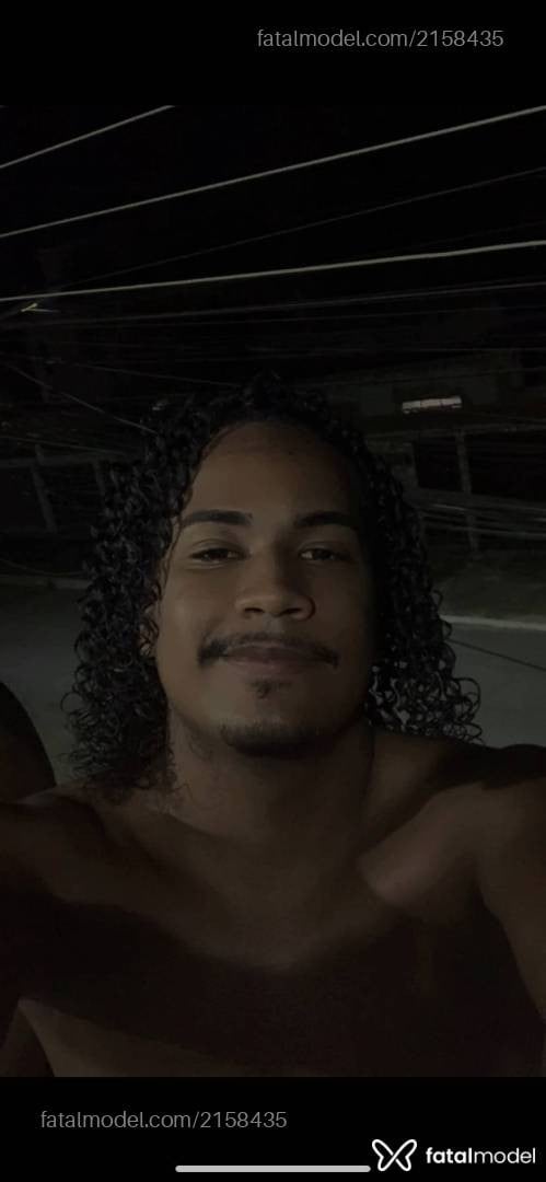 Acompanhante homem morena (o) de olhos pretos em Rio de Janeiro Acompanhante homem morena (o) de olhos pretos em Rio de Janeiro - Maycão