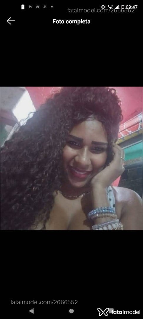 Acompanhante mulher loira (o) de olhos castanhos em Virtual - Susu morena