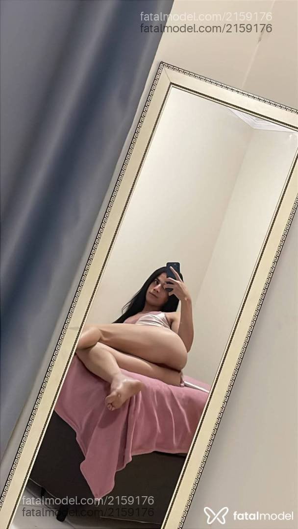 Acompanhante mulher trans morena (o) de olhos castanhos - Melissa Mel