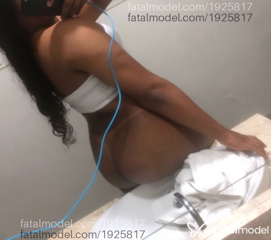 Acompanhante mulher trans morena (o) de olhos pretos em Andradina - Sofia