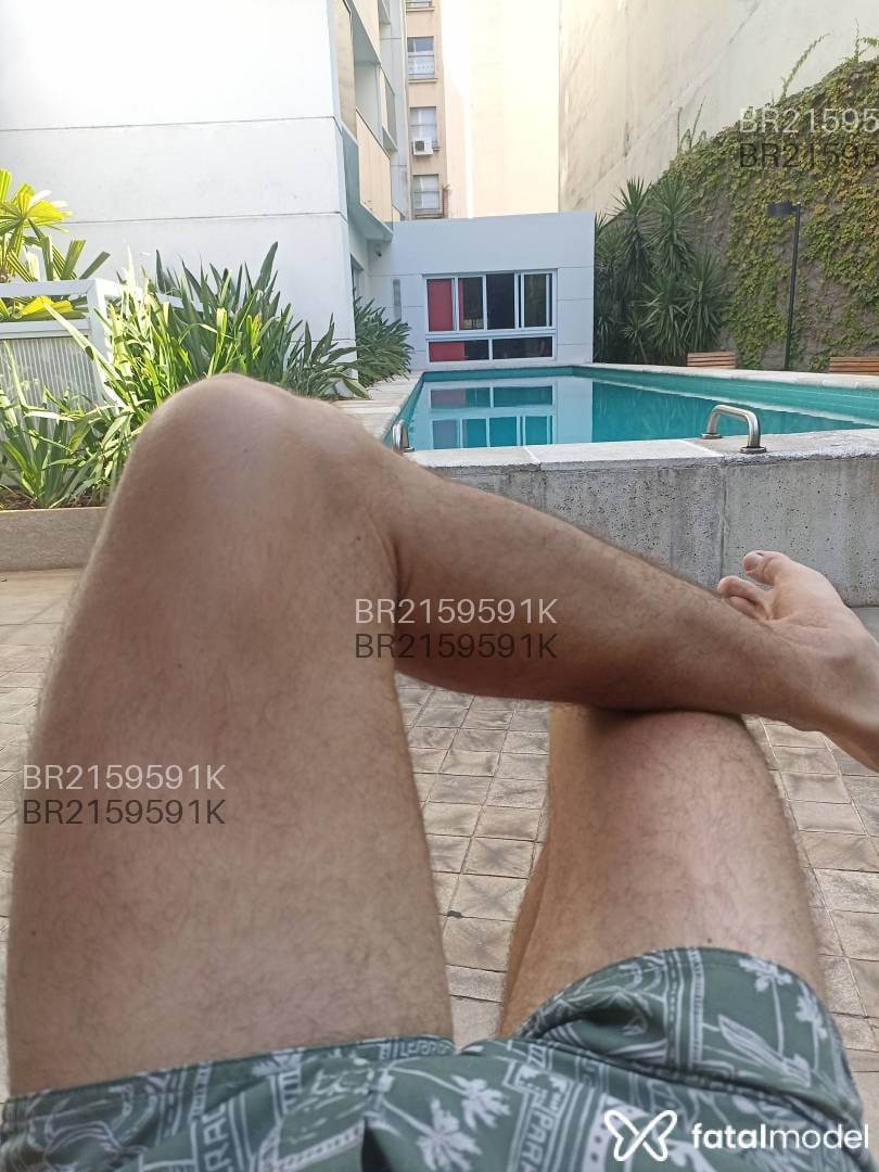 Acompanhante homem com cabelo castanho de olhos castanhos em São Paulo Acompanhante homem com cabelo castanho de olhos castanhos em São Paulo - Lorenzo Italiano