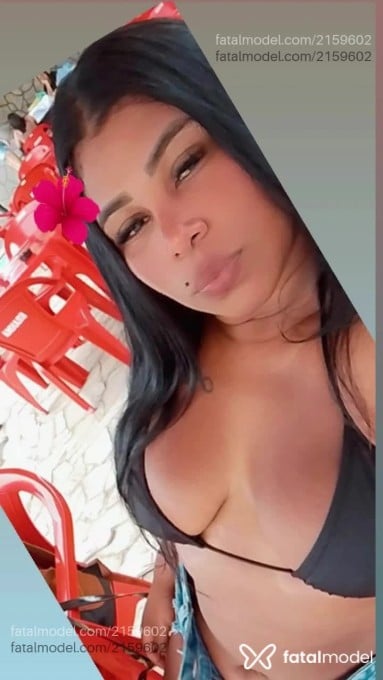 Acompanhante mulher morena (o) de olhos pretos em Sete Lagoas Acompanhante mulher morena (o) de olhos pretos em Sete Lagoas - Yara Silva