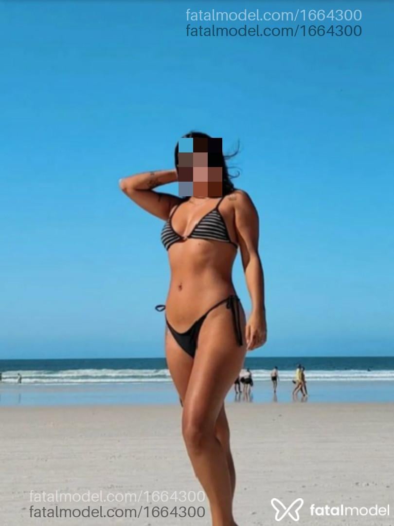 Acompanhante mulher com cabelo castanho de olhos castanhos em Macaé - Mel