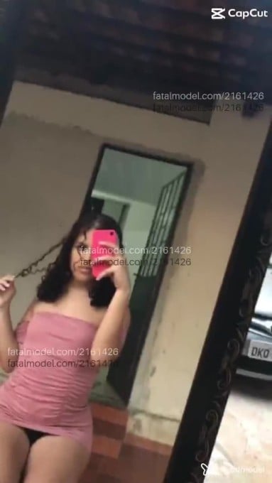 Acompanhante mulher trans morena (o) de olhos castanhos em Itumbiara Acompanhante mulher trans morena (o) de olhos castanhos em Itumbiara - Bruna