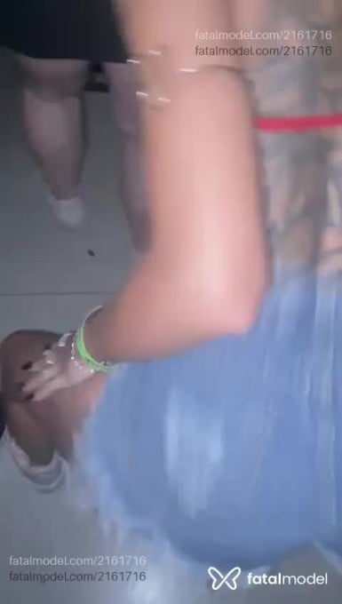 Acompanhante mulher morena (o) de olhos pretos - Jade Andrade Acompanhante mulher morena (o) de olhos pretos - Jade Andrade