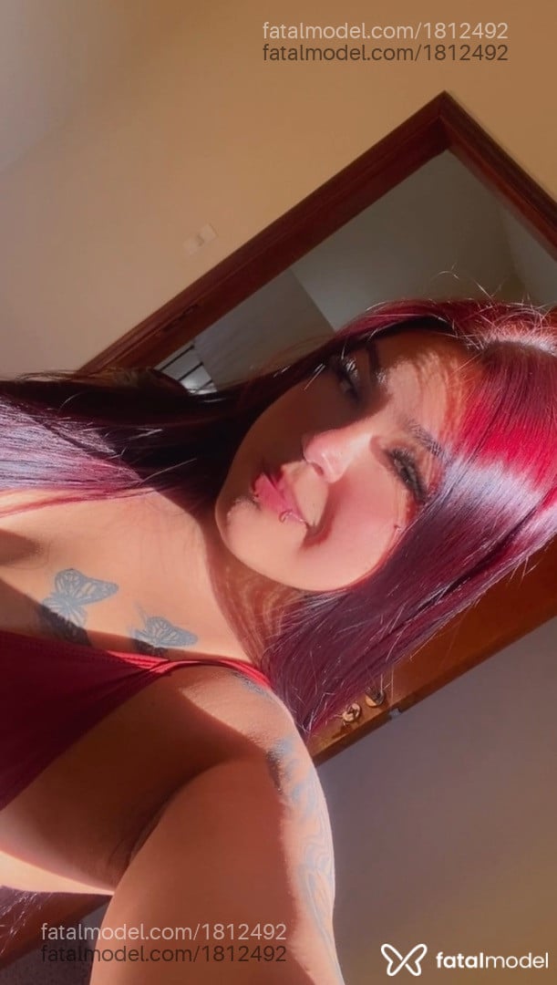 Acompanhante mulher morena (o) de olhos castanhos - Ana Laura Acompanhante mulher morena (o) de olhos castanhos - Ana Laura