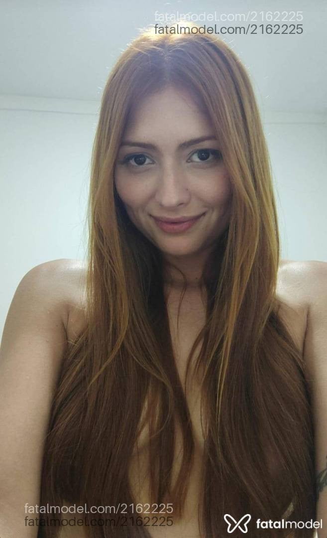 Acompanhante mulher ruiva (o) de olhos castanhos em Rio de Janeiro Acompanhante mulher ruiva (o) de olhos castanhos em Rio de Janeiro - Lana Bloom