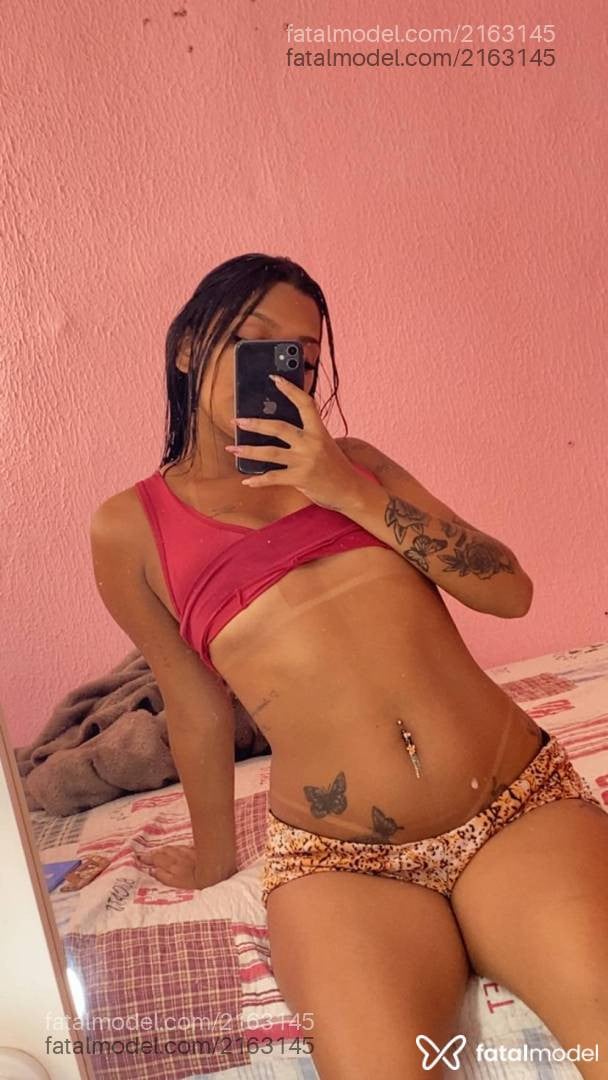 Acompanhante mulher com cabelo castanho de olhos castanhos - Marjorie