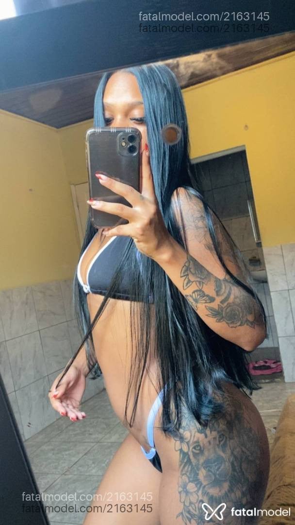 Acompanhante mulher com cabelo castanho de olhos castanhos - Marjorie