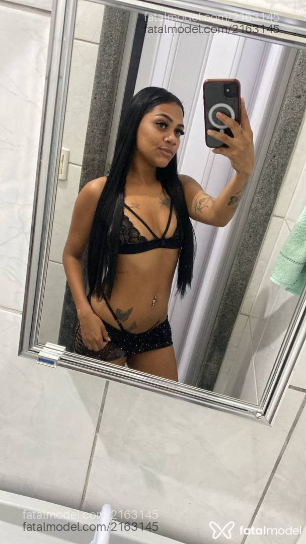 Acompanhante mulher com cabelo castanho de olhos castanhos em Porto Velho - Marjorie