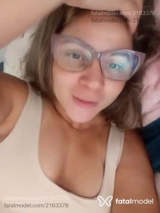 Acompanhante mulher loira (o) de olhos castanhos em Criciúma - Rubyrabello
