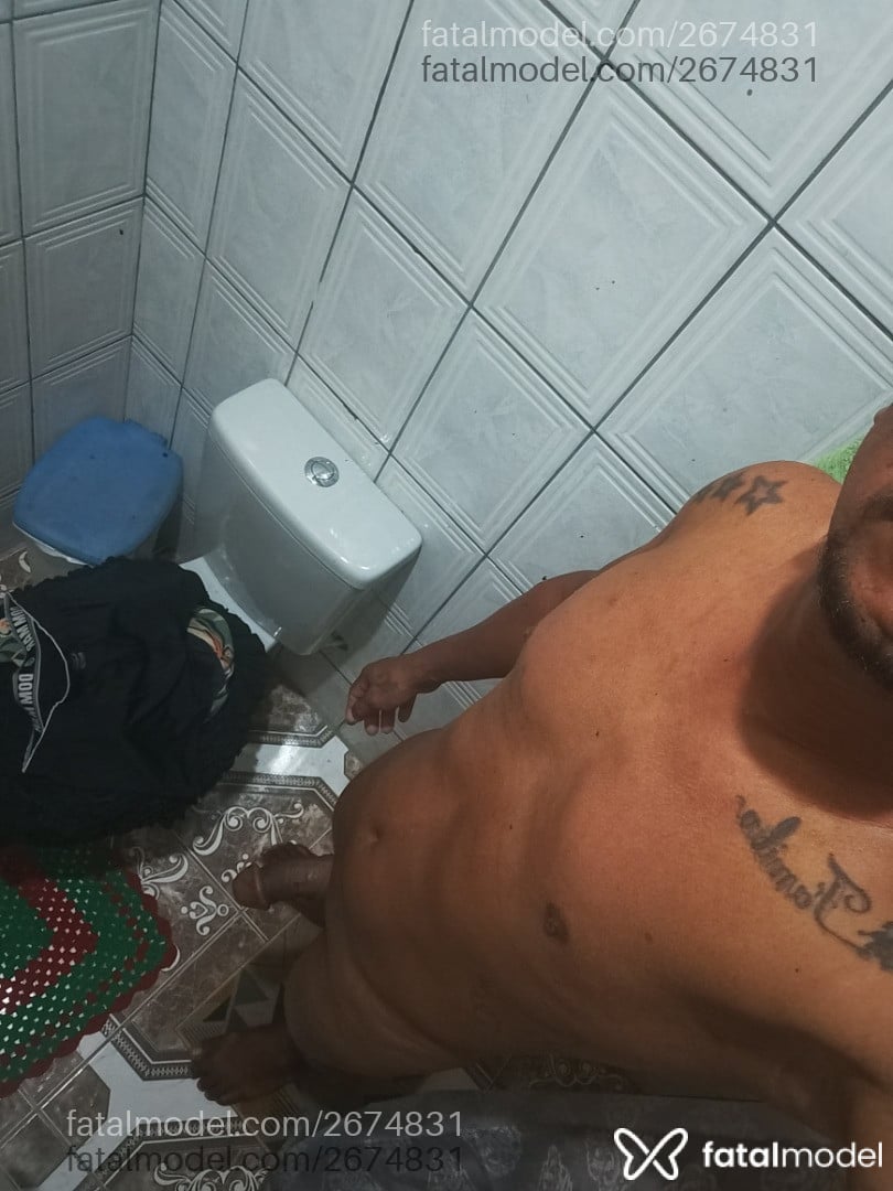 Acompanhante homem morena (o) de olhos pretos em Belém Acompanhante homem morena (o) de olhos pretos em Belém - Baptista