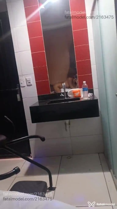 Acompanhante mulher trans morena (o) de olhos castanhos em Palmas Acompanhante mulher trans morena (o) de olhos castanhos em Palmas - Mayara Continny