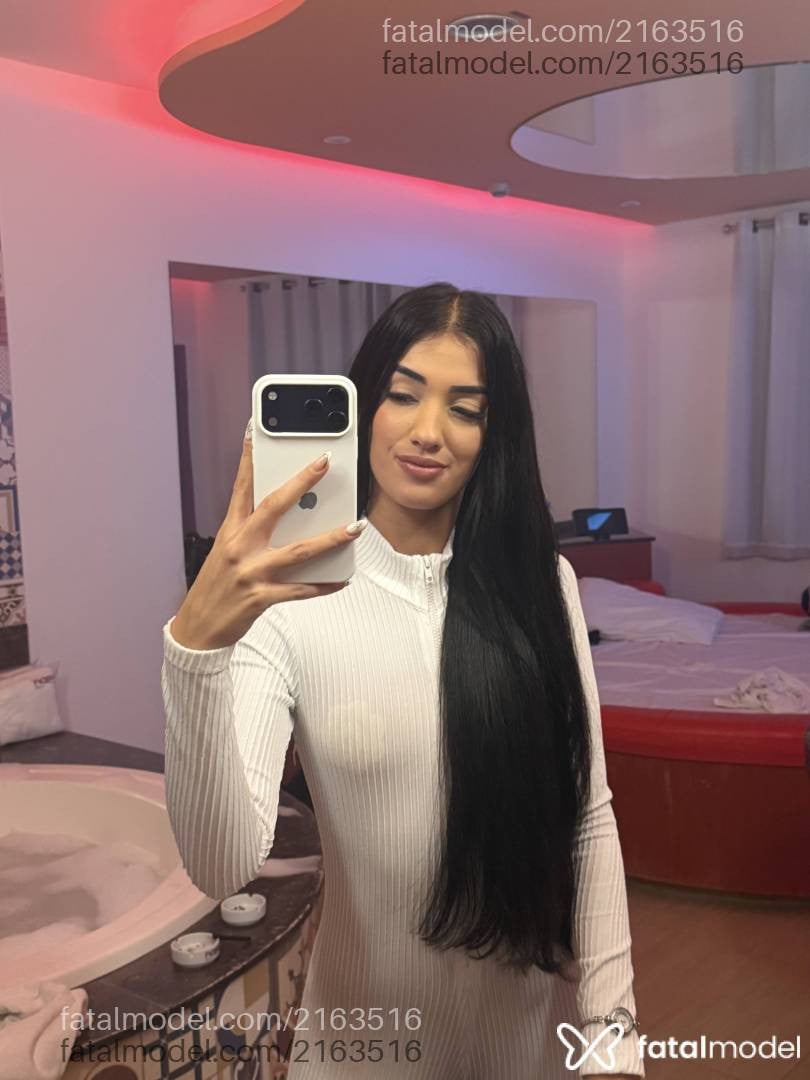 Acompanhante mulher ruiva (o) de olhos castanhos em São José dos Campos - Clara