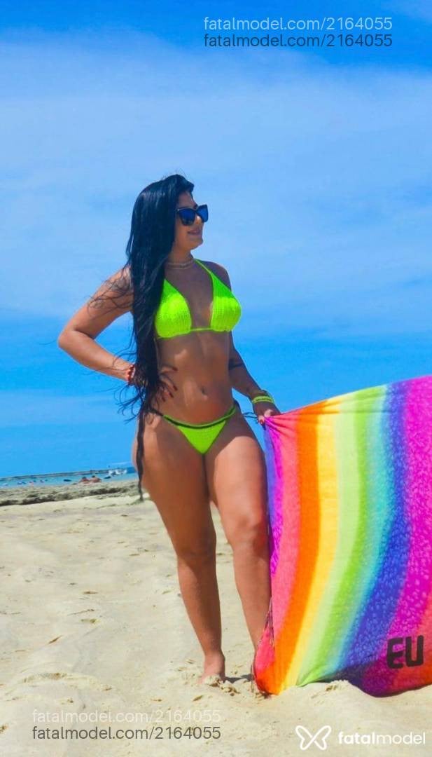 Acompanhante mulher morena (o) de olhos pretos - Bárbara Falcao
