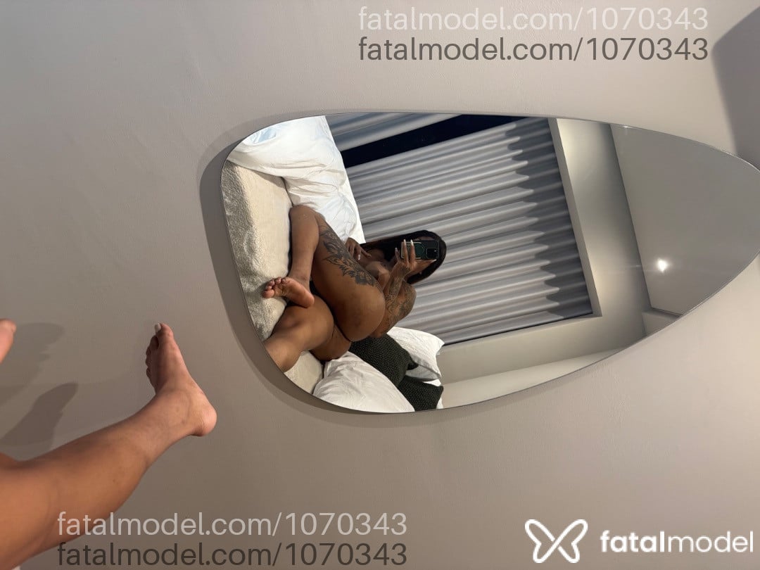 Acompanhante travesti morena (o) de olhos castanhos em São Paulo - Laysa Glamour