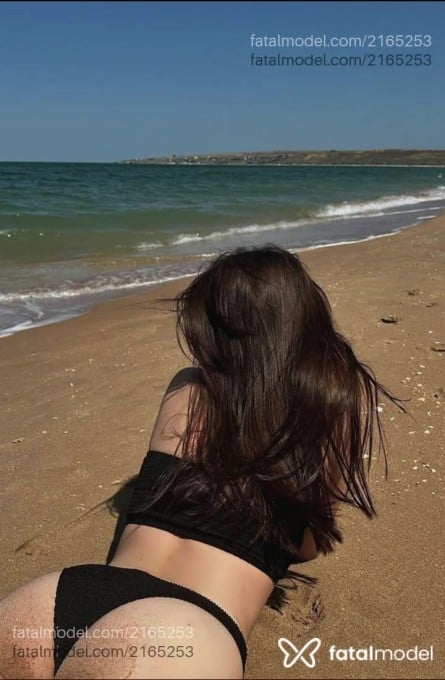 Acompanhante mulher com cabelo castanho de olhos castanhos em Ubatuba - Chloe