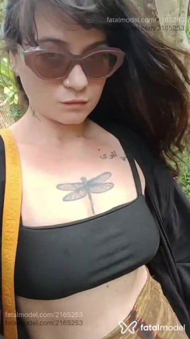 Acompanhante mulher com cabelo castanho de olhos castanhos em Ubatuba - Chloe