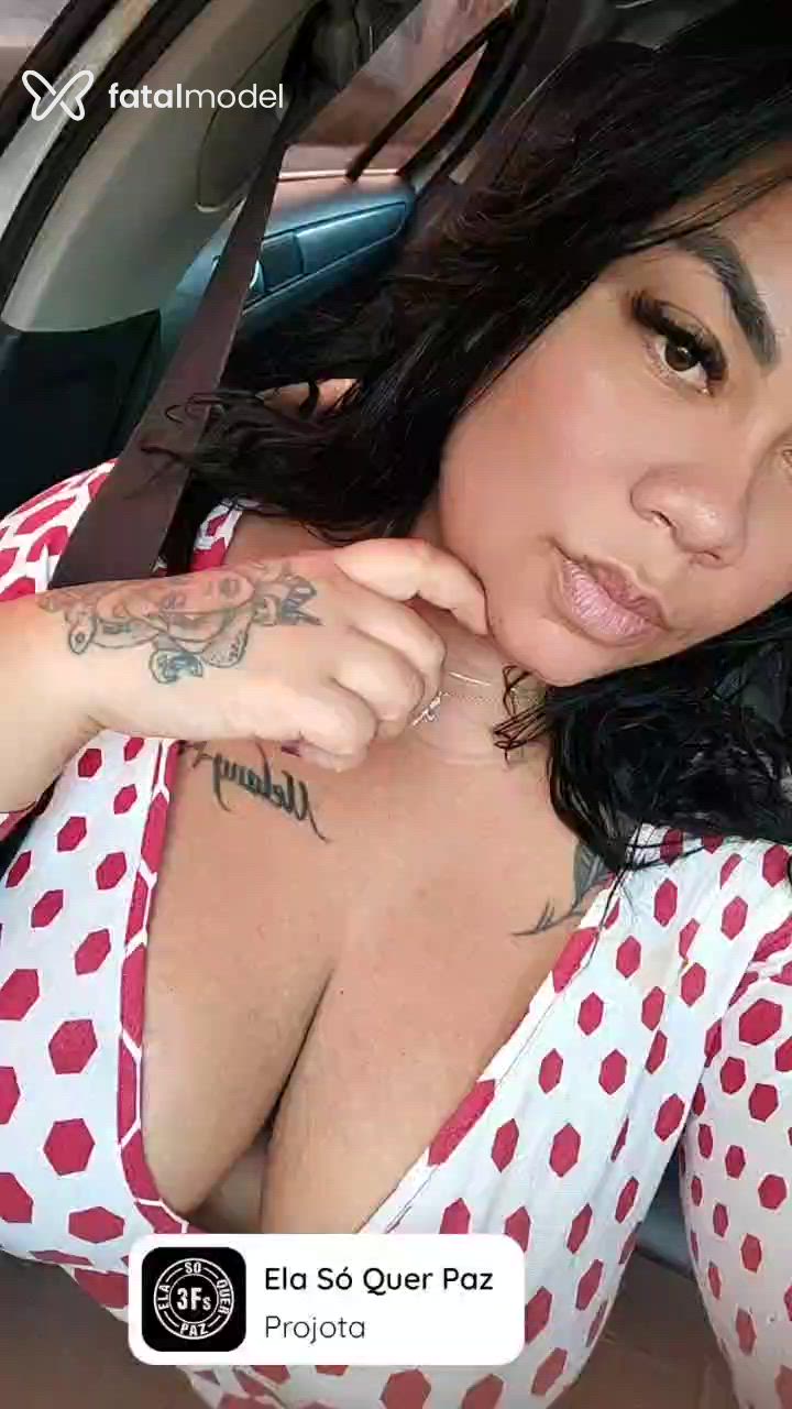 Acompanhante mulher com cabelo castanho de olhos castanhos - Kiara Mattos Acompanhante mulher com cabelo castanho de olhos castanhos - Kiara Mattos