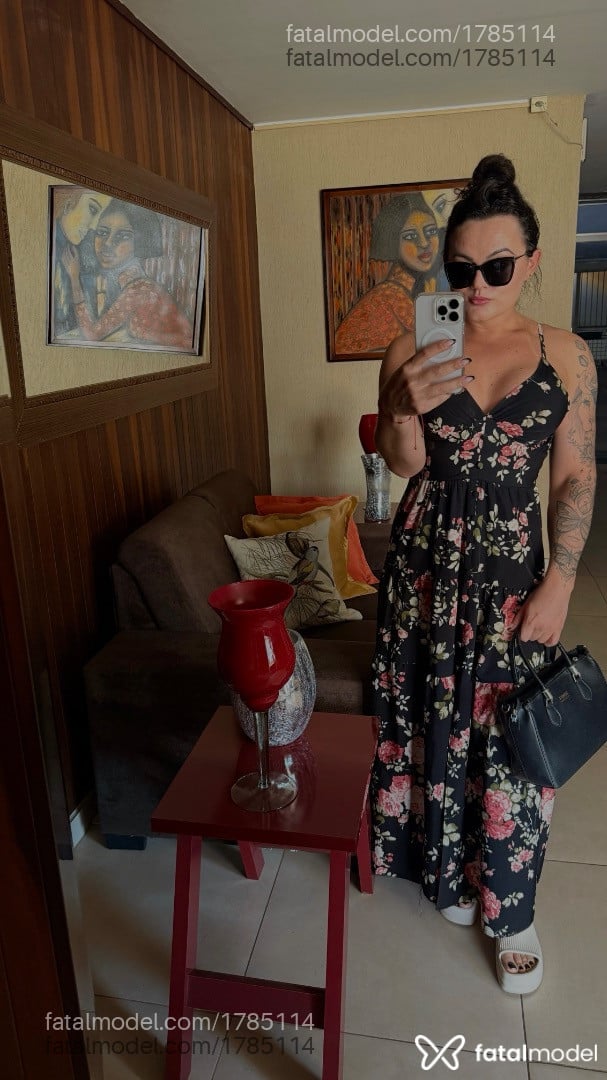 Acompanhante mulher trans morena (o) de olhos castanhos em Goiânia - Alice