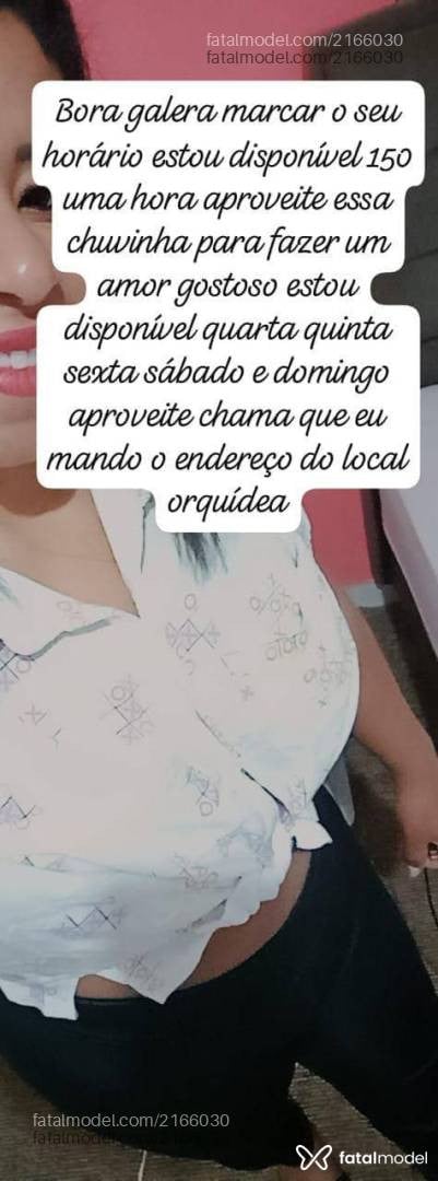 Acompanhante mulher morena (o) de olhos pretos - Orquídea