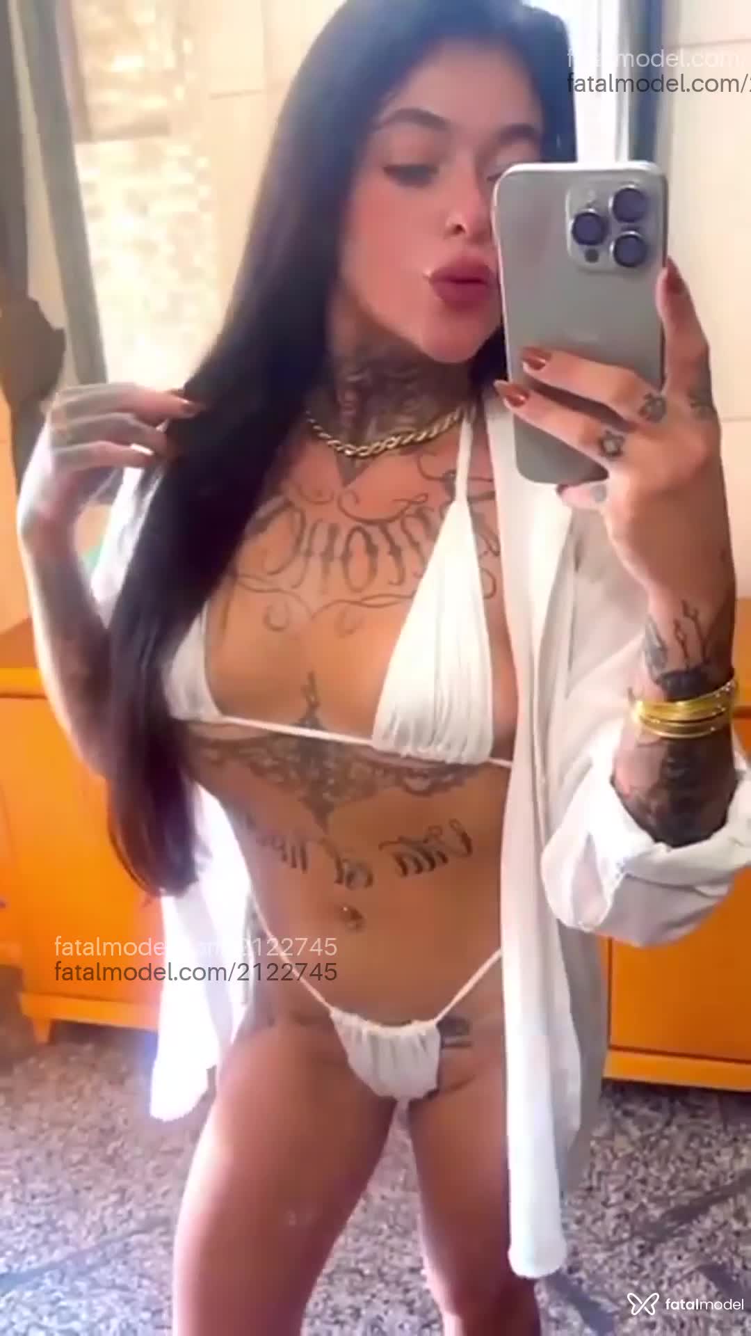 Acompanhante mulher morena (o) de olhos verdes em Rio de Janeiro - Lua Guimarães