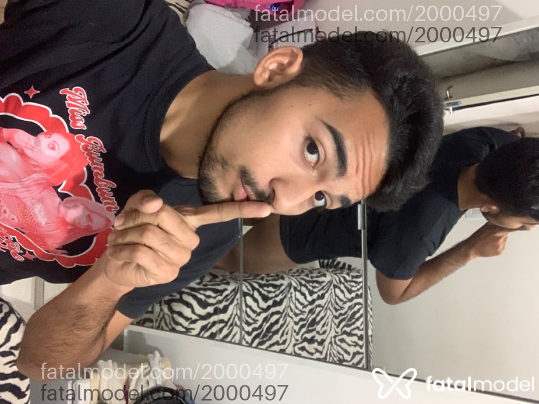 Acompanhante homem morena (o) de olhos pretos em São Paulo Acompanhante homem morena (o) de olhos pretos em São Paulo - Daniel Martínez
