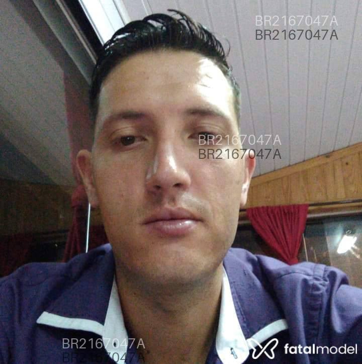 Acompanhante homem morena (o) de olhos castanhos em Caxias do Sul - Marcos Alemão
