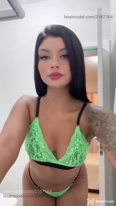 Acompanhante mulher morena (o) de olhos mel em Canoas - Julia
