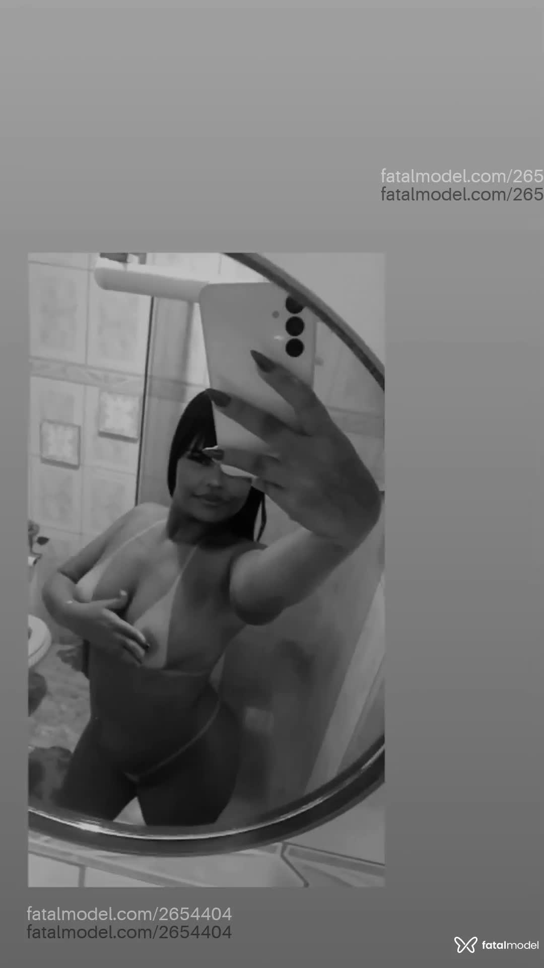 Acompanhante mulher morena (o) de olhos castanhos em Virtual - Bella