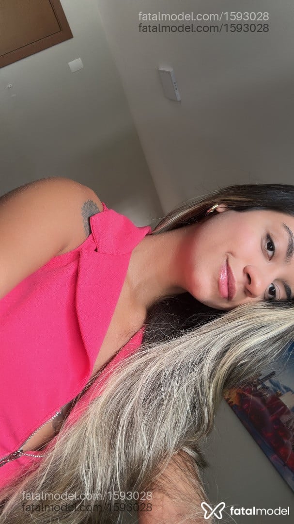 Acompanhante mulher loira (o) de olhos castanhos em São Paulo - Cat