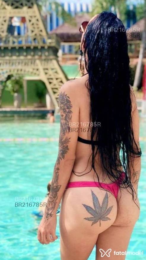Acompanhante travesti morena (o) de olhos castanhos em Itumbiara Acompanhante travesti morena (o) de olhos castanhos em Itumbiara - Luna ferraz