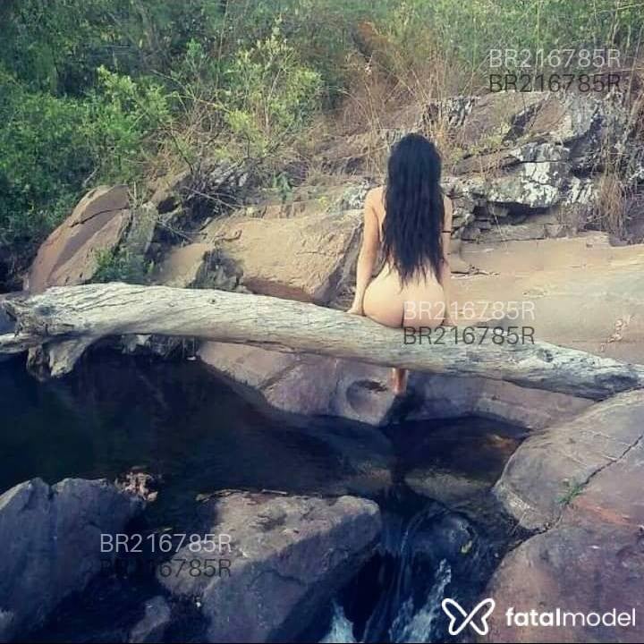 Acompanhante travesti morena (o) de olhos castanhos em Itumbiara Acompanhante travesti morena (o) de olhos castanhos em Itumbiara - Luna ferraz
