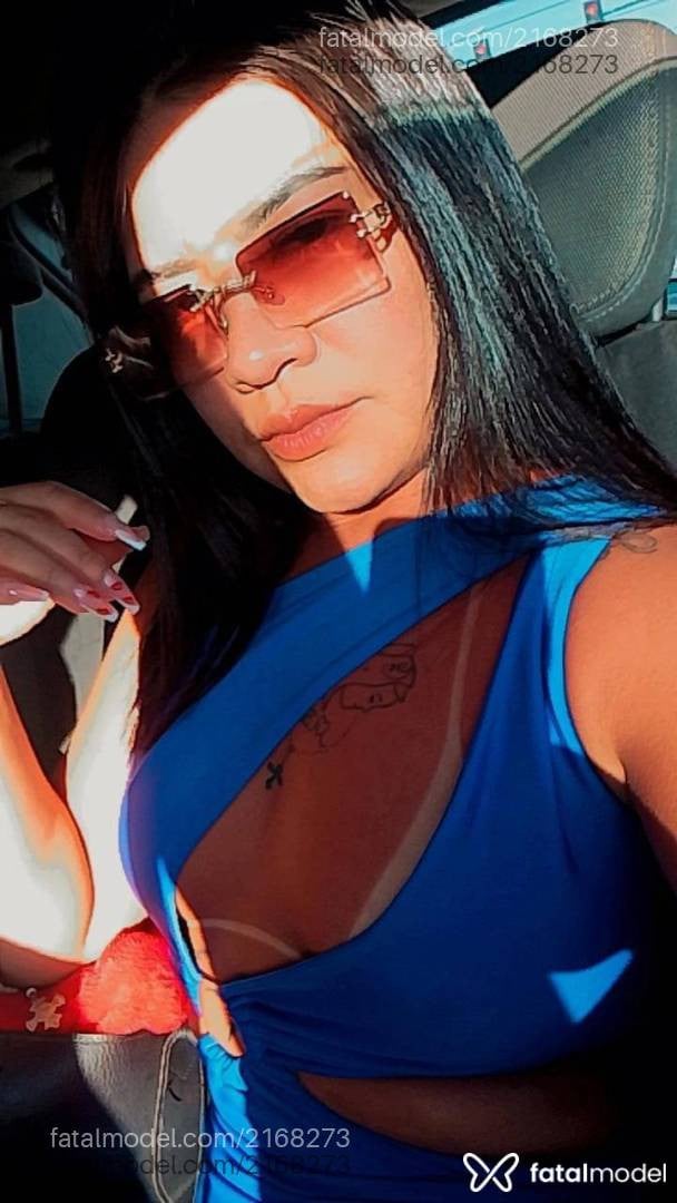 Acompanhante mulher morena (o) de olhos pretos - Manuzinha