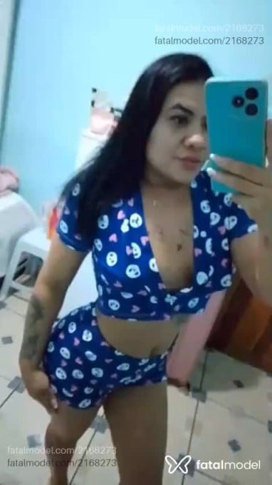 Acompanhante mulher morena (o) de olhos pretos em Capelinha Acompanhante mulher morena (o) de olhos pretos em Capelinha - Manuzinha
