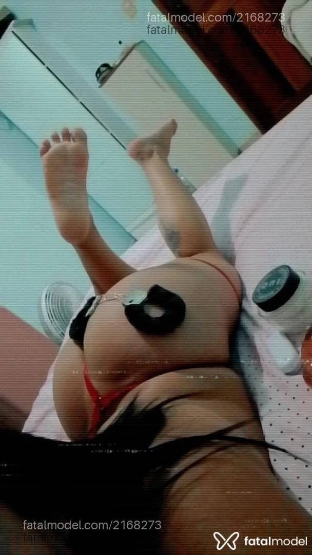 Acompanhante mulher morena (o) de olhos pretos em Capelinha Acompanhante mulher morena (o) de olhos pretos em Capelinha - Manuzinha