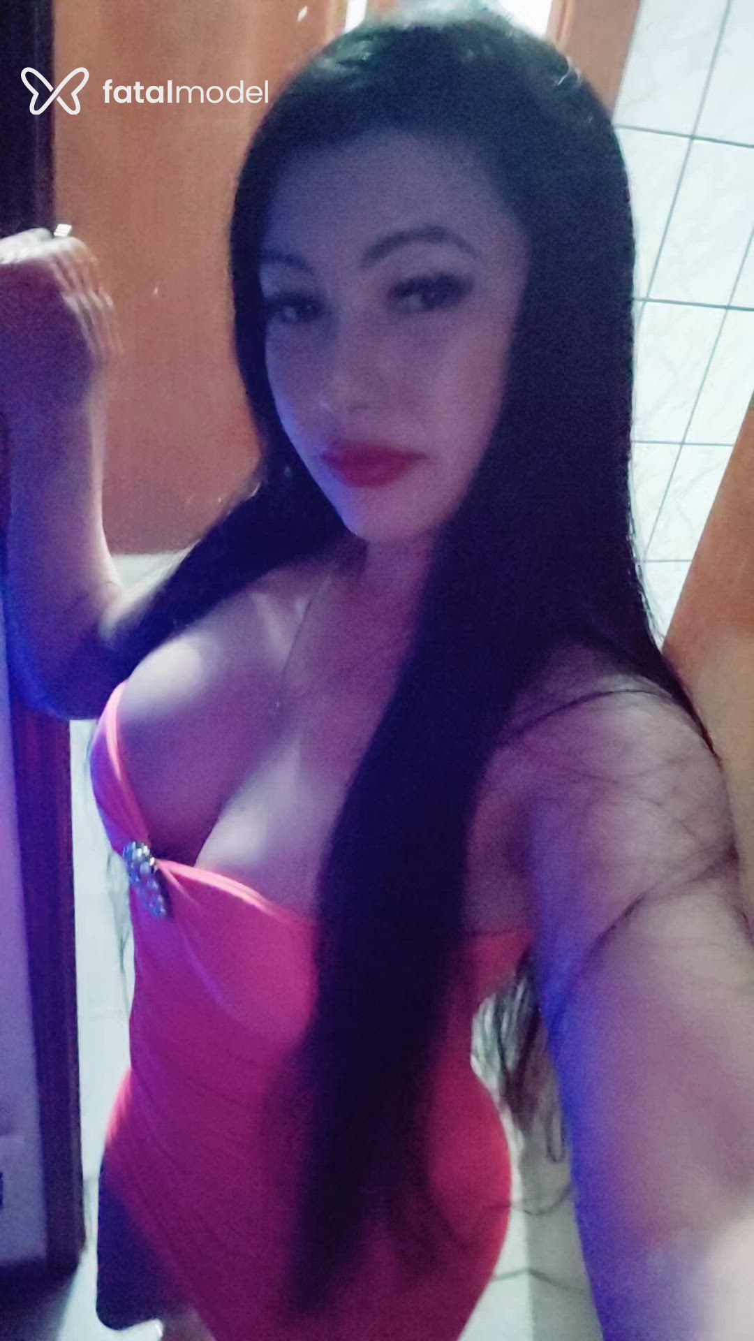 Acompanhante mulher morena (o) de olhos pretos - Mayumi