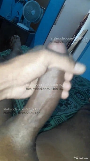 Acompanhante homem com cabelo castanho de olhos pretos em Aparecida de Goiânia Acompanhante homem com cabelo castanho de olhos pretos em Aparecida de Goiânia - Morenopauzudo