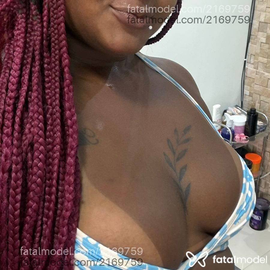 Acompanhante mulher ruiva (o) de olhos castanhos em Rio de Janeiro - Anne Lima