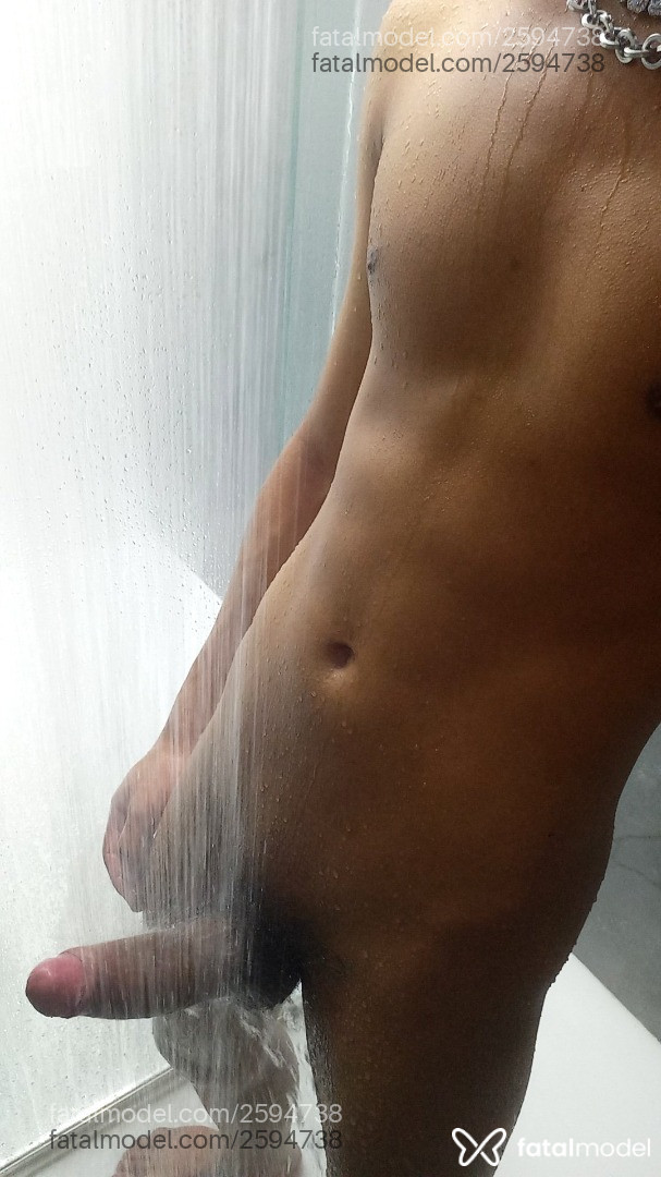 Acompanhante homem morena (o) de olhos pretos em São Paulo - Heitor