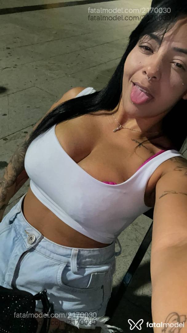 Acompanhante mulher morena (o) de olhos castanhos - Melissa
