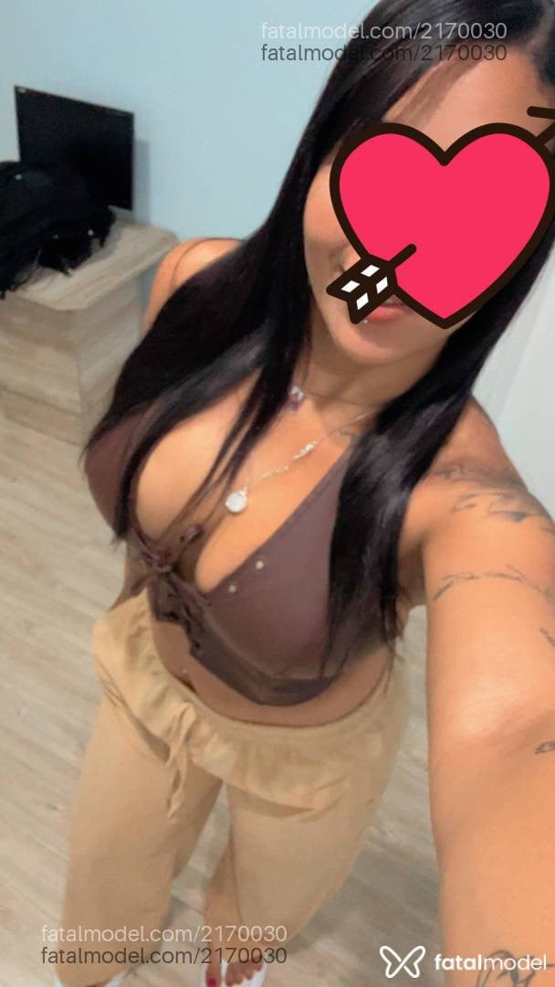 Acompanhante mulher morena (o) de olhos castanhos - Melissa