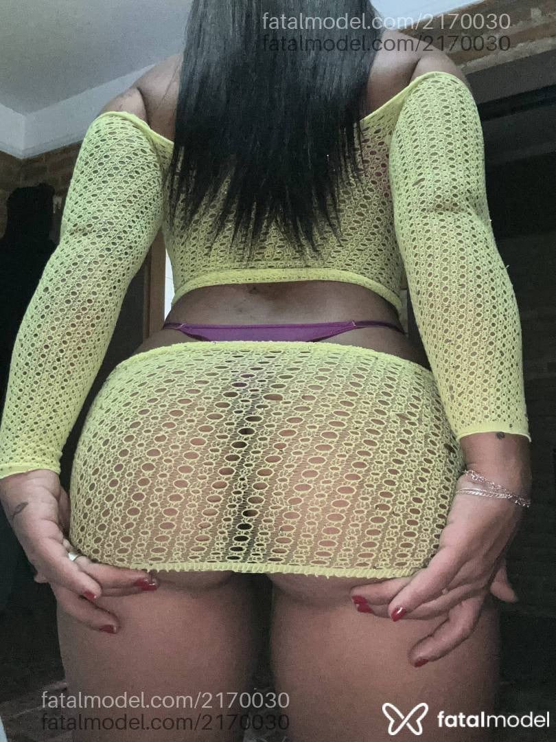 Acompanhante mulher morena (o) de olhos castanhos - Melissa