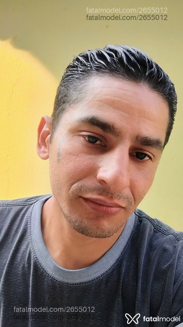 Acompanhante homem morena (o) de olhos castanhos em Virtual - Maridão Tecnologic